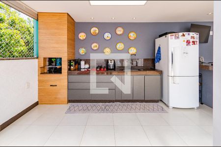 Área privativa de apartamento à venda com 3 quartos, 154m² em Monsenhor Messias, Belo Horizonte