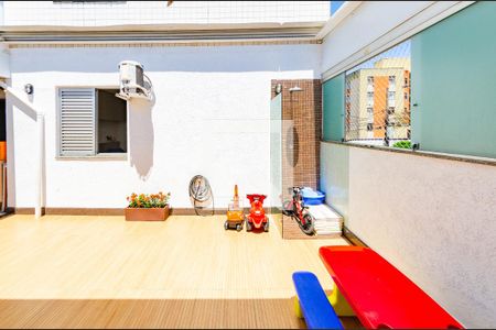 Área privativa de apartamento à venda com 3 quartos, 154m² em Monsenhor Messias, Belo Horizonte