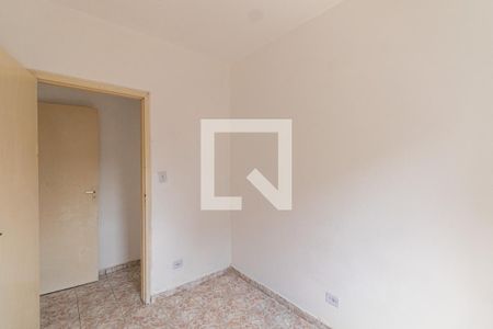 Quarto 1 de casa para alugar com 3 quartos, 100m² em Vila Santista, São Paulo