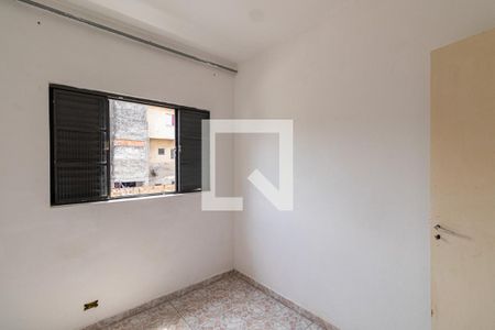 Quarto 1 de casa para alugar com 3 quartos, 100m² em Vila Santista, São Paulo