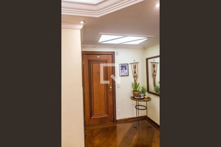 Entrada de apartamento à venda com 3 quartos, 164m² em Alphaville Industrial, Barueri
