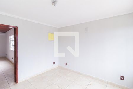 Sala de casa para alugar com 3 quartos, 207m² em Novo Osasco, Osasco