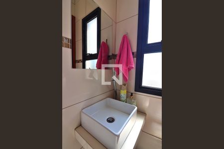 Lavabo de casa à venda com 4 quartos, 200m² em Vila Mariza, São Bernardo do Campo