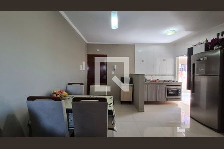 Sala de apartamento à venda com 2 quartos, 69000m² em Vila Guarani, Santo André