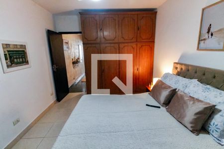 Quarto 1 - Armários de casa à venda com 2 quartos, 94m² em Jardim Maria Rosa, Taboão da Serra
