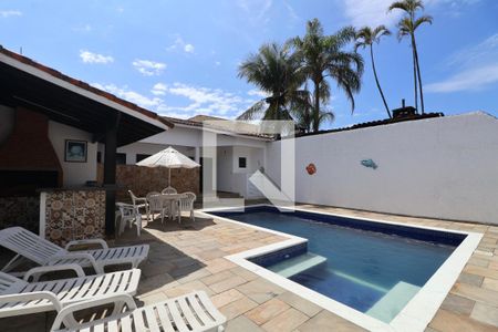 Varanda de casa para alugar com 4 quartos, 800m² em Loteamento Joao Batista Juliao, Guarujá