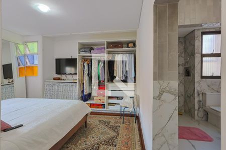 Apartamento à venda com 147m², 4 quartos e 2 vagasSuíte 2