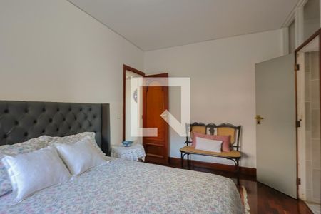 Apartamento à venda com 147m², 4 quartos e 2 vagasSuíte 1