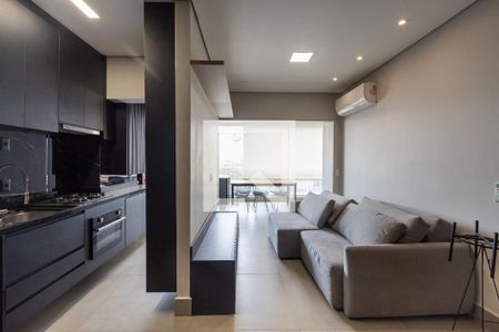 Sala de apartamento à venda com 2 quartos, 96m² em Vila Ipojuca, São Paulo