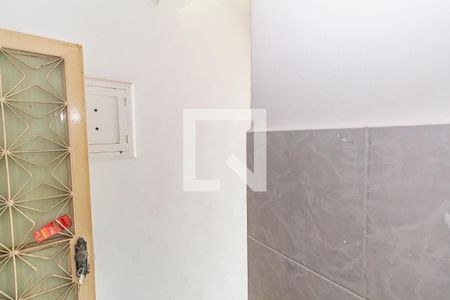 Cozinha e Área de Serviço de kitnet/studio para alugar com 1 quarto, 24m² em Cascadura, Rio de Janeiro