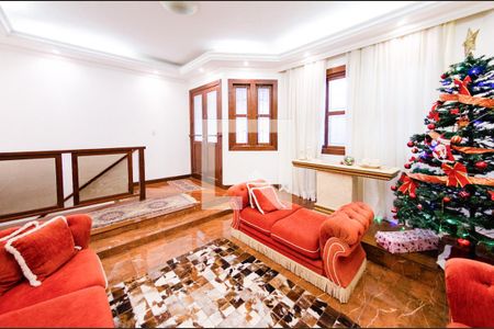 Sala de casa para alugar com 3 quartos, 250m² em Álvaro Camargos, Belo Horizonte