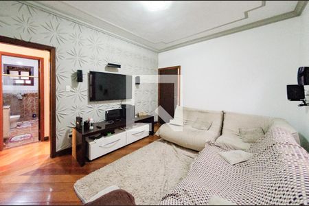 Sala 2 de casa para alugar com 3 quartos, 250m² em Álvaro Camargos, Belo Horizonte