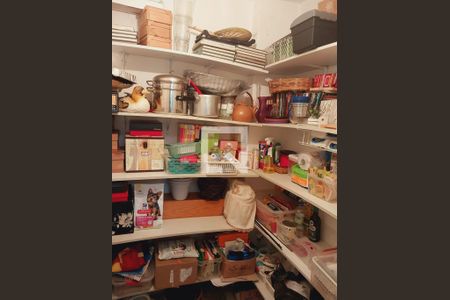 Despensa de apartamento à venda com 3 quartos, 100m² em Perdizes, São Paulo