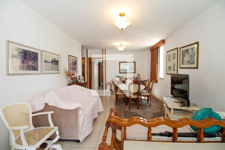 Sala  de apartamento para alugar com 2 quartos, 140m² em Pinheiros, São Paulo