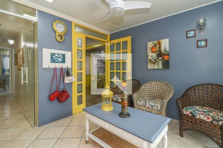 Sala de casa à venda com 4 quartos, 215m² em Jardim Dona Leopoldina, Porto Alegre