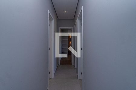 Corredor de apartamento à venda com 3 quartos, 79m² em Cambuci, São Paulo