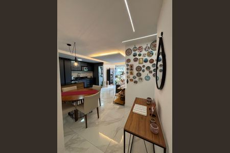 Sala de apartamento à venda com 2 quartos, 75m² em Barra da Tijuca, Rio de Janeiro