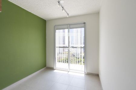 Sala de apartamento para alugar com 1 quarto, 27m² em Parque Industrial Tomas Edson, São Paulo