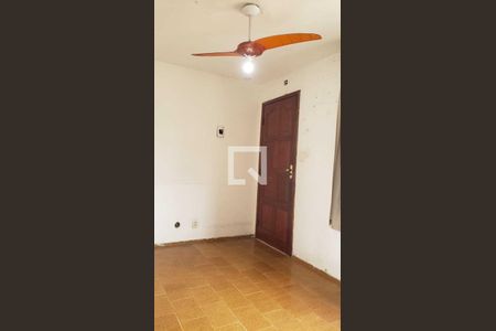 Apartamento para alugar com 2 quartos, 50m² em Brás de Pina, Rio de Janeiro