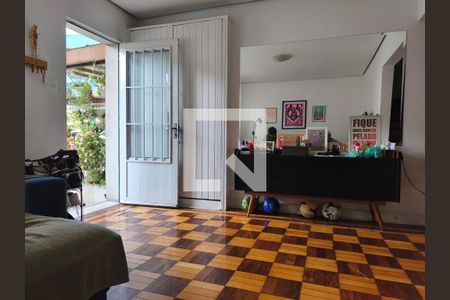 Sala de casa à venda com 3 quartos, 223m² em Ipiranga, São Paulo