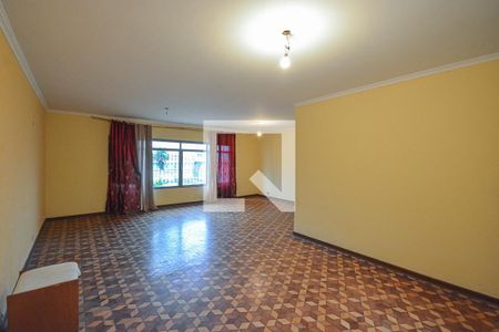 Casa à venda com 3 quartos, 231m² em Vila Campo Grande, São Paulo