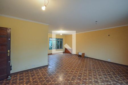 Casa à venda com 3 quartos, 231m² em Vila Campo Grande, São Paulo
