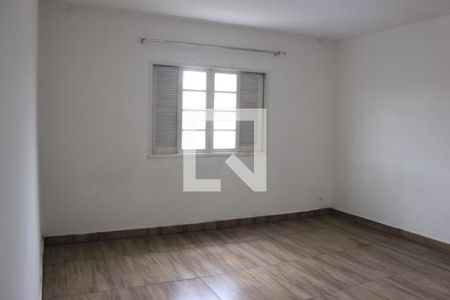 Quarto 1 de casa para alugar com 2 quartos, 126m² em Jardim Santa Clara, Guarulhos