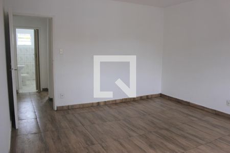 Quarto 1 de casa para alugar com 2 quartos, 126m² em Jardim Santa Clara, Guarulhos