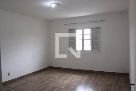 Quarto 1 de casa para alugar com 2 quartos, 126m² em Jardim Santa Clara, Guarulhos