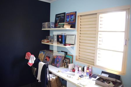 Quarto 2 de apartamento para alugar com 3 quartos, 85m² em Jardim Paulistano, Ribeirão Preto