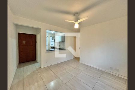 Sala de apartamento à venda com 2 quartos, 58m² em São Miguel, São Leopoldo