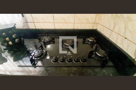 Cozinha de casa para alugar com 3 quartos, 70m² em Vila Yolanda, Osasco