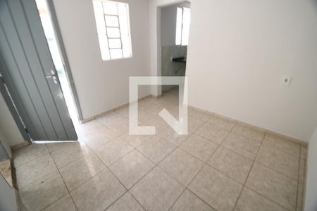 Sala de casa para alugar com 1 quarto, 40m² em Jardim Proença, Campinas
