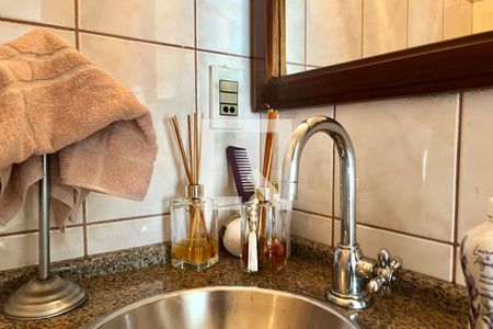 Lavabo de apartamento à venda com 4 quartos, 133m² em Vila Monte Alegre, São Paulo