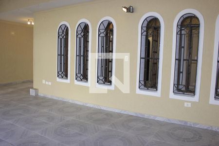 Garagem de casa à venda com 4 quartos, 400m² em Jardim Vila Galvao, Guarulhos