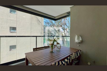 Varanda de kitnet/studio à venda com 1 quarto, 37m² em Jardim Paulista, São Paulo