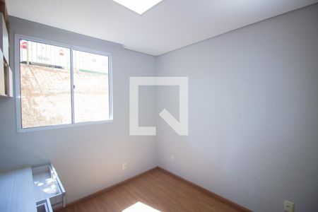 Quarto 2 de apartamento para alugar com 2 quartos, 50m² em Chacaras Reunidas Santa Terezinha, Contagem
