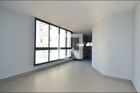 Sala de apartamento à venda com 2 quartos, 64m² em Santo Agostinho, Belo Horizonte