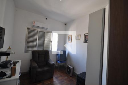 Quarto 2 de casa à venda com 3 quartos, 210m² em Vila Medeiros, São Paulo