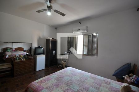 Quarto 1 de casa à venda com 3 quartos, 210m² em Vila Medeiros, São Paulo