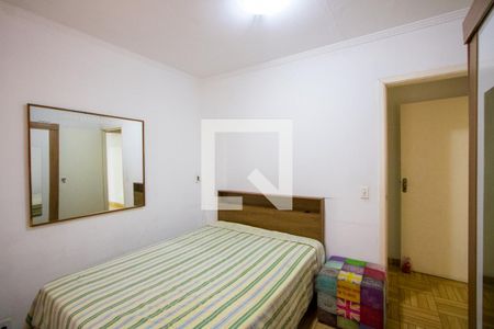 Quarto 1 de casa para alugar com 3 quartos, 320m² em Vila Scarpelli, Santo André