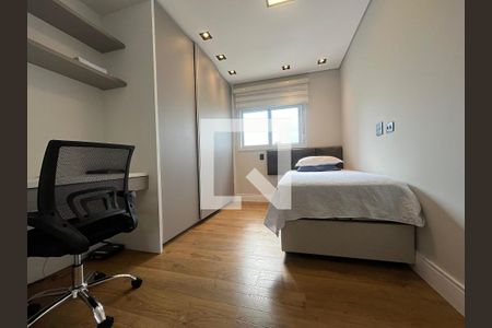 Quarto de apartamento para alugar com 3 quartos, 100m² em Loteamento Mogilar, Mogi das Cruzes