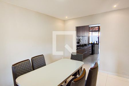 Sala de casa à venda com 4 quartos, 210m² em Taquara, Rio de Janeiro