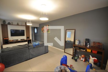 Sala de casa à venda com 3 quartos, 150m² em Vila Guilherme, São Paulo
