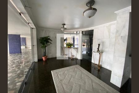 Hall de entrada de apartamento à venda com 1 quarto, 62m² em Encantado, Rio de Janeiro