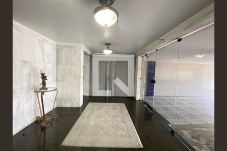 Hall de entrada de apartamento à venda com 1 quarto, 62m² em Encantado, Rio de Janeiro