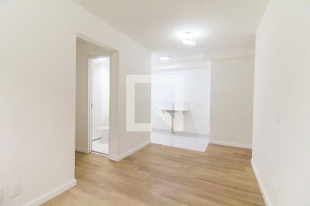 Sala de apartamento para alugar com 2 quartos, 41m² em Jardim Helian, São Paulo