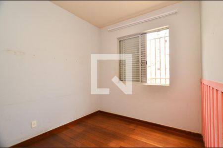 Quarto 2 de apartamento à venda com 3 quartos, 92m² em Santo Antônio, Belo Horizonte