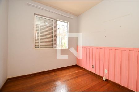 Quarto 2 de apartamento à venda com 3 quartos, 92m² em Santo Antônio, Belo Horizonte