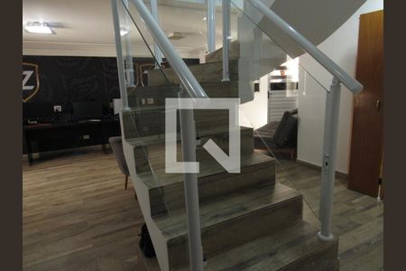 Sala de casa à venda com 3 quartos, 213m² em Bonfim, Osasco
